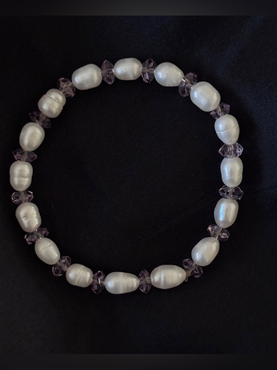 Jewelry - Freshwater Pearl and Light Purple Crystal Stretch Bracelet ~ NWOT